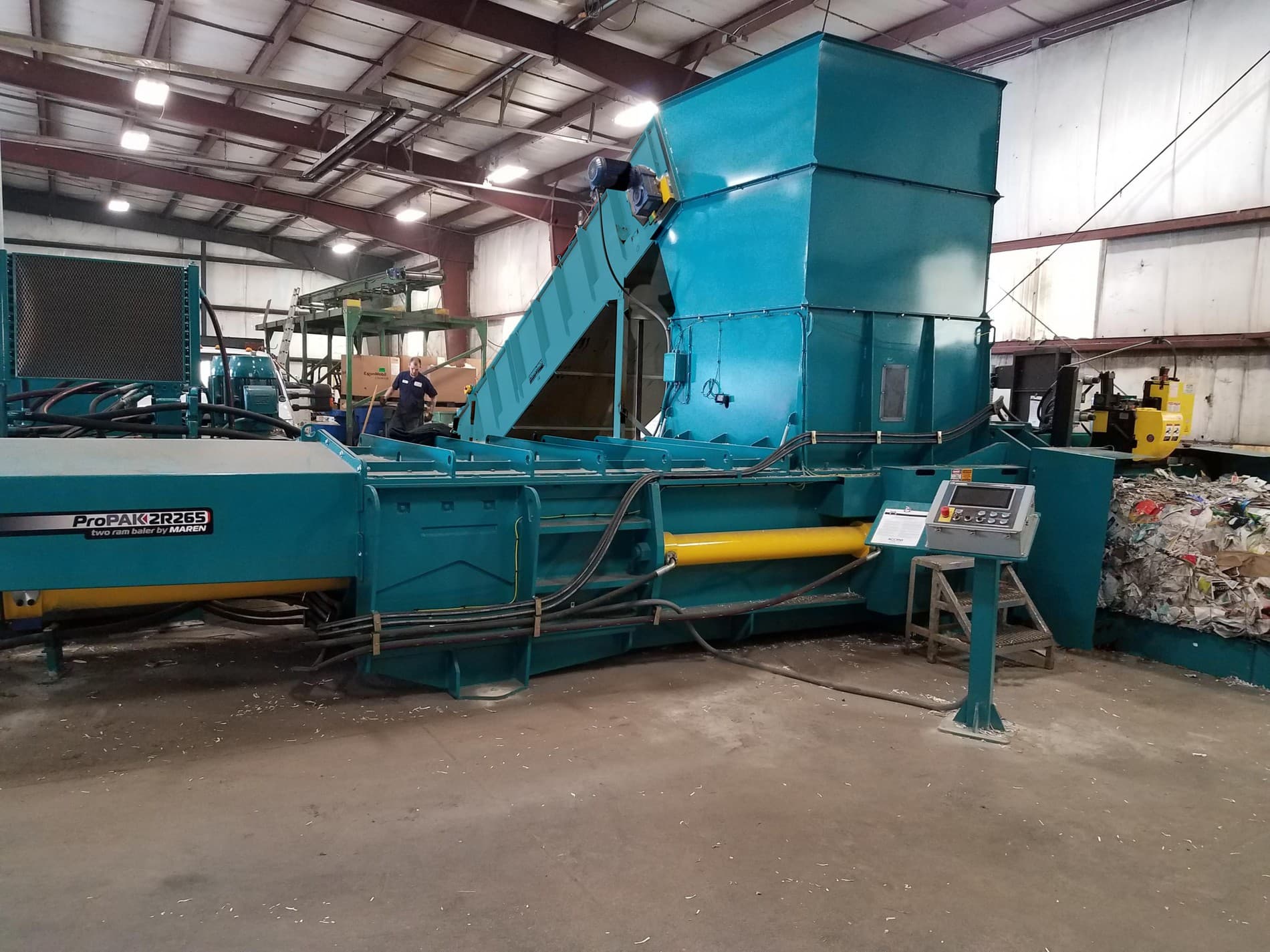 2R265 Clean CC Conveyor